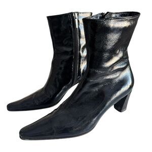 Vintage Aquatalia Witchy Pointed Toe Black Patent Leather Boots Size 7